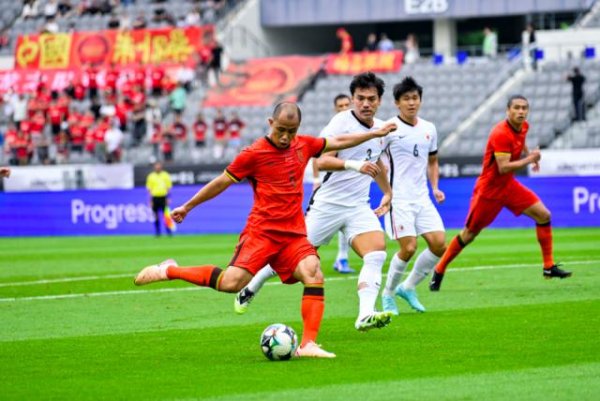 优配利 东亚杯：国足1-0中国香港获季军 黄政宇破门 张玉宁中框+进球被吹